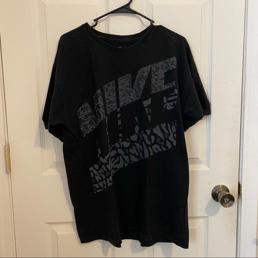 Vintage Nike Graphic Tee